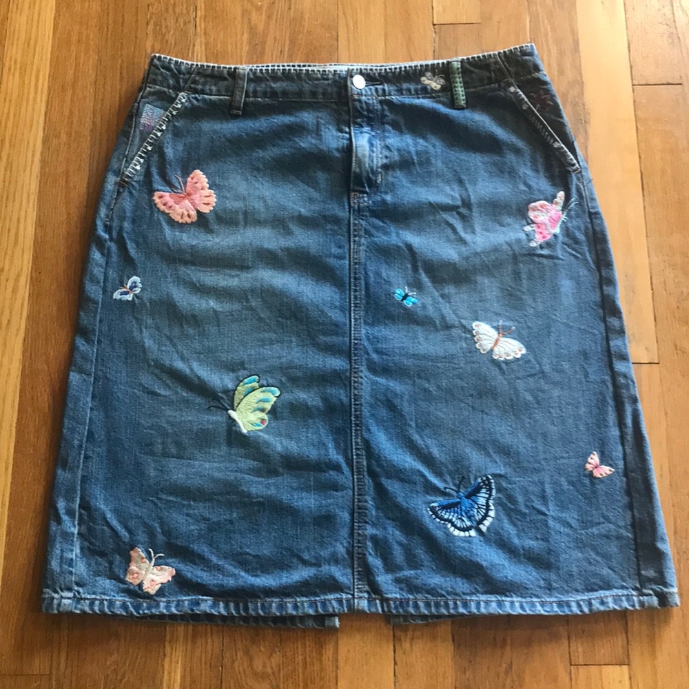 Beautiful butterflies Embroidered denim skirt